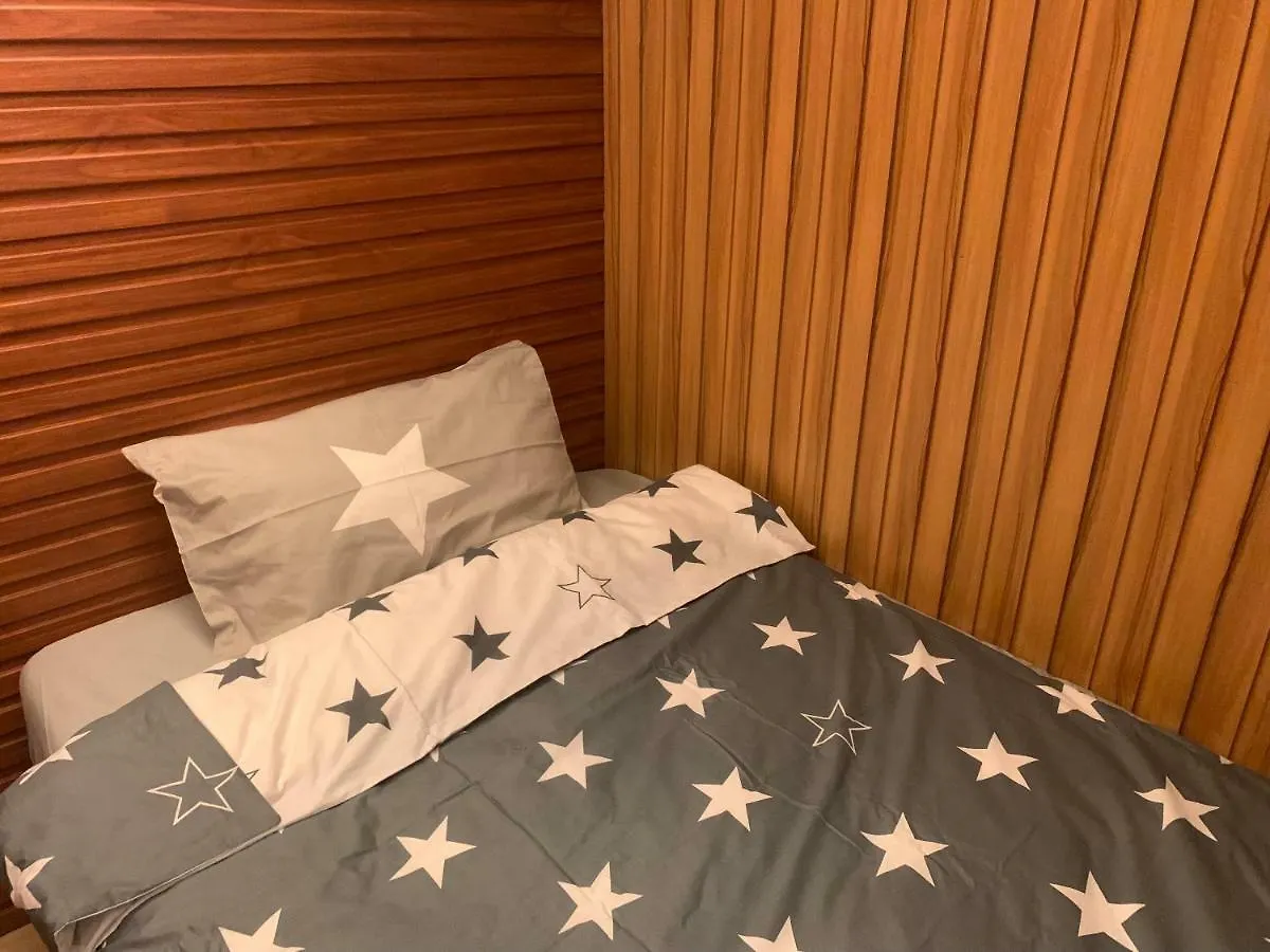 Mingdu Hostel 九龙