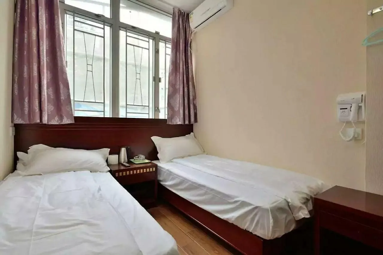 Mingdu Hostel 九龙